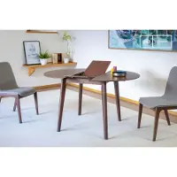 PIB Kleine uitschuifbare notenhouten tafel Cristina