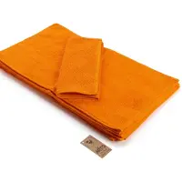 Artg Towelzz - AR034 Gastenhanddoek - 30 x 50 cm - Oranje - Bright Orange - Set 10 stuks