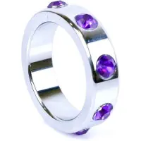 Power Escorts - Metalen Cockring met Paarse Diamantjes - Groot