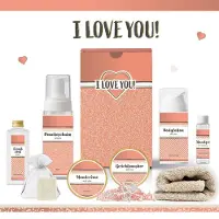Triomf Geschenkset “I love you!” - 8 producten - 650 gram - Cosmetica | Giftset voor haar Luxe wellness cadeaubox Cadeau vrouw Set Valentijnsdag Geschenk Cadeaupakket moeder Vriendin Zus Zalmroze
