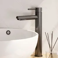 Brauer Stripe verhoogde wastafelkraan model A met ColdStart gunmetal geborsteld PVD