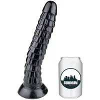 HardToys - Pangolin - Dildo - 24 x 5,4 cm - PVC - Zwart