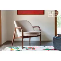 PIB Fauteuil van massief essenhout met ecru bouclé Nodia