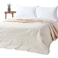 Homescapes Crèmewit Matelassé Bedsprei, 230 x 260 cm