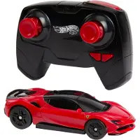 Hot Wheels Ferrari SF90 Stradale Assetto Fiorano, Voertuig (schaal 1:64) met Afstandsbediening
