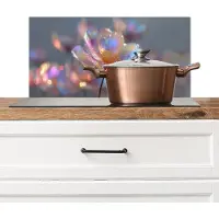 KitchenYeah Spatscherm keuken 60x30 cm - Kookplaat achterwand Bloem - Transparant - Pastelkleuren - Druppels - Muurbeschermer - Spatwand fornuis - Hoogwaardig aluminium