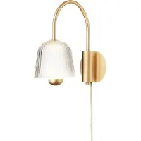 Nuura Design wandlamp Asteea, dimbaar, messing / goud, Woon-/ Eetkamer, metaal, Scandinavisch, Wandlamp design