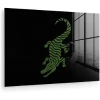 MuchoWow Glasschilderij 120x80 cm - Schilderij acrylglas - Krokodil - Groen - Tijgerachtig - Strepen - Foto op glas - Muurdecoratie woonkamer - Wanddecoratie slaapkamer - Schilderijen
