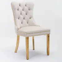 Merax Nikki Collection Eetkamerstoelen - Set van 2 - Luxe Fluwelen Stoelen met Hoge Rugleuning - Beige Bekleding - Gouden Stalen Poten - Klassiek Design met Nagelstuds