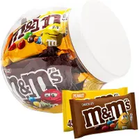 M&Ms M&M's chocolademix - 10 zakjes - 5 x M&M's Chocolade - 5 x M&M's Peanut - chocoladecadeau - 450g