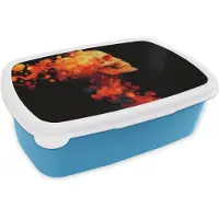 MuchoWow Broodtrommel Blauw - Lunchbox Schedel - Oranje - Zijaanzicht - Vlammen - Brooddoos 18x12x6 cm - Brood lunch box - Broodtrommels voor kinderen en volwassenen
