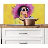KitchenYeah Spatscherm keuken 100x50 cm - Kookplaat achterwand Vrouw - Hoed - Paars - Wijn - Muurbeschermer - Spatwand fornuis - Hoogwaardig aluminium