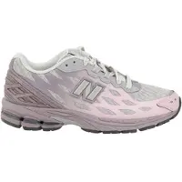 New Balance 990v3 Running Shoes - Gray Sneakers