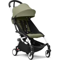Stokke YOYO3 kinderwagen vanaf 6 maanden - Inclusief wit frame / Olive zitkussen + luifel - In een handomdraai in- en uitklapbaar - Licht en compact - Past in handbagage