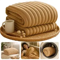 Cheqo Fleece Deken - 150x200 cm - Dekentje - Taupe Kleur - 100% Polyester - Wasbaar Op 30 Graden - Fleece Plaid
