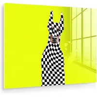 MuchoWow Glasschilderij 160x120 cm - Schilderij acrylglas - Dobermann - Geblokt - Geel - Foto op glas - Muurdecoratie woonkamer - Wanddecoratie slaapkamer - Schilderijen