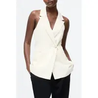French Connection Sleek Tailored Halterneck Suit Waistcoat Classic Cream Maat: 6 | Gilets Outlet | Dames | Creme
