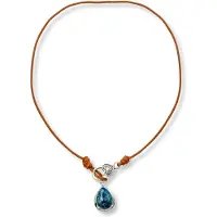 Marama - Ketting Leer Lapis Lazuli Edelsteen Blauw - karabijnhaak sluiting - edelsteen - strass steentjes - leer - geschenk - damesketting
