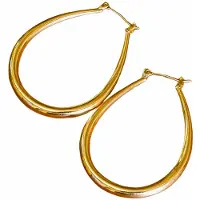 Marama Oorbellen - Oorringen Valerie Goud - druppelvorm - oorstekers - rvs gold plated - nikkelvrij - dames