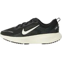 Nike Sportschoen 'VOMERO 18' zwart / wit