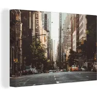 MuchoWow New York Rustige straat in de ochtend Canvas 180x120 cm - Foto print op Canvas schilderij (Wanddecoratie woonkamer / slaapkamer) XXL / Groot formaat!