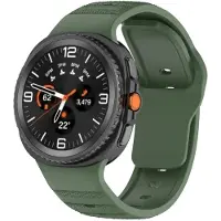 Strap-it Siliconen Outdoor bandje met druksluiting geschikt voor Samsung Galaxy Watch 9 (40/44mm) / Watch 8 (40/44mm) / 8 Classic (46mm) - legergroen