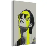 MuchoWow Aluminium schilderij 20x30 cm - Wanddecoratie metaal - Vrouw - Bril - Verf - Metalen muurdecoratie woonkamer - Decoratie industrieel - Foto op dibond - Industriële accessoires slaapkamer