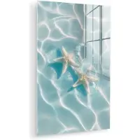 MuchoWow Glasschilderij 60x90 cm - Schilderij acrylglas - Zeesterren - Golvend water - Rustgevend - Foto op glas - Muurdecoratie woonkamer - Wanddecoratie slaapkamer - Schilderijen
