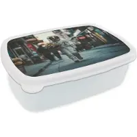 MuchoWow Broodtrommel Wit - Lunchbox Boeket - Bloemen - Kleurrijk - Astronaut - Brooddoos 18x12x6 cm - Brood lunch box - Broodtrommels voor kinderen en volwassenen
