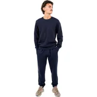 Emporio Armani heren trainingspak met kenmerkend design.