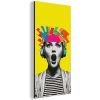 MuchoWow Aluminium schilderij 80x160 cm - Wanddecoratie metaal - Vrouw - Koptelefoon - Geel - Metalen muurdecoratie woonkamer - Decoratie industrieel - Foto op dibond - Industriële accessoires slaapkamer