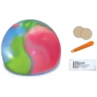 Wubble De Bizak Super Tyde Dye gloeit in het donker en lijkt op een zeepbel