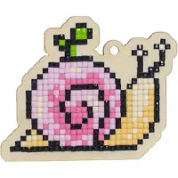 Wizardi Charm - Diamond painting op hout - Pink Snail - Rose Slak - met houder en magneet.