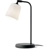 New Works Materiaal tafellamp White opal glass