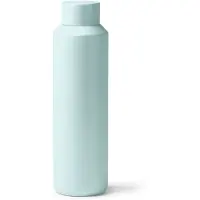 Roly Zacht Groen Dubbelwandige thermosfles met behuizing van gerecycled 304 roestvrijstaal. Inhoud: 600 ml. Presentatie in een eco-designdoos.
