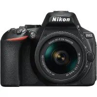 Nikon D5600 + 18-55mm VR