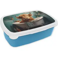 MuchoWow Broodtrommel Blauw - Lunchbox Schotse hooglander - Badkamer - Blauw - Bad - Brooddoos 18x12x6 cm - Brood lunch box - Broodtrommels voor kinderen en volwassenen