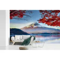 MuchoWow Behang - Fotobehang De Japanse Fuji berg in Azië tijdens de herfst - Breedte 420 cm x hoogte 280 cm
