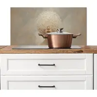 KitchenYeah Spatscherm keuken 80x40 cm - Kookplaat achterwand Dromerig - Beige - Paardenbloemzaadjes - Muurbeschermer - Spatwand fornuis - Hoogwaardig aluminium