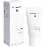 Dr. Hauschka Foundation Almond 02 - 30ml