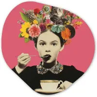 MuchoWow Organische wanddecoratie 40x40 cm - Organisch schilderij Meisje - Kopje - Bloemen - Roze - Muurdecoratie woonkamer - Kamer decoratie - Schilderijen - Muurcirkel aesthetic