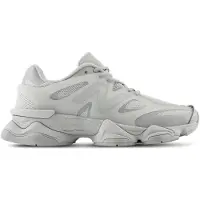 New Balance 9060 Sneakers Dames - Grijs - Maat 38 - Leer