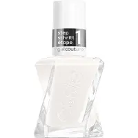 essie Gel couture 136 first fitting