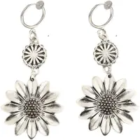 Charme Bijoux Klem oorbellen zilverkleur daisy madelief