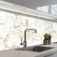 KitchenYeah Keuken achterwand 150x80 cm - Spatscherm zelfklevend Wit - Marmer print - Luxe - Goud - Muurbeschermer - Spatwand fornuis
