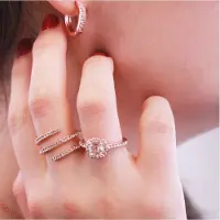 MYC Paris Circle Hoop Earrings - Oostenrijks kristal