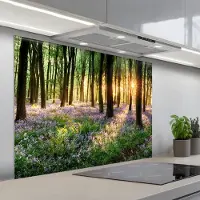 KitchenYeah Spatscherm 100x75 cm - Zelfklevende achterwand Bos - Bloemen - Lavendel - Zon - Paars - Natuur - Keuken muurbeschermer - Spatwand fornuis