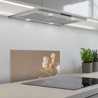 KitchenYeah Spatscherm 70x30 cm - Zelfklevende achterwand Bloemen - Wit - Natuur - Pastel - Keuken muurbeschermer - Spatwand fornuis