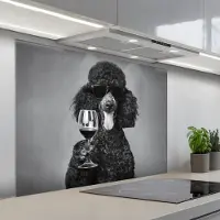 KitchenYeah Spatscherm 100x75 cm - Zelfklevende achterwand Hond - Krullen - Zonnebril - Wijn - Keuken muurbeschermer - Spatwand fornuis