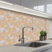 KitchenYeah Keuken achterwand 100x60 cm - Spatscherm zelfklevend Paisleymotief - Wit - Bloemen - Geel - Muurbeschermer - Spatwand fornuis